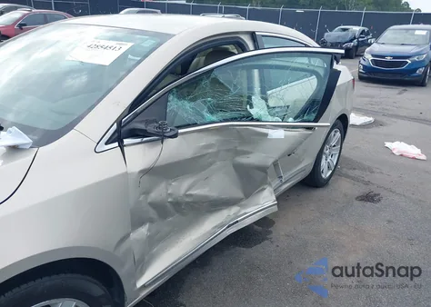 2010 Buick Lacrosse Cxl z USA, uszkodzony, nr VIN 1G4GC5EG7AF319141